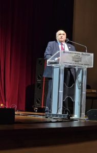 Κατάμεστο το Συνεδριακό Κέντρο στην εμφάνιση του Αλκίνοου Ιωαννίδη για τα 61 χρόνια του Πανεπιστημίου Πατρών